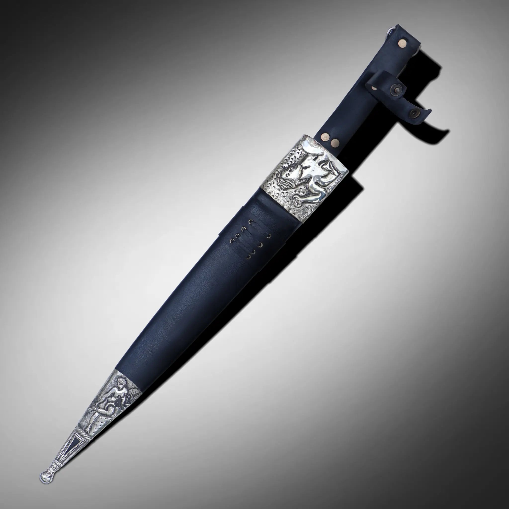 The Crest Short Sword: A Legacy Sword