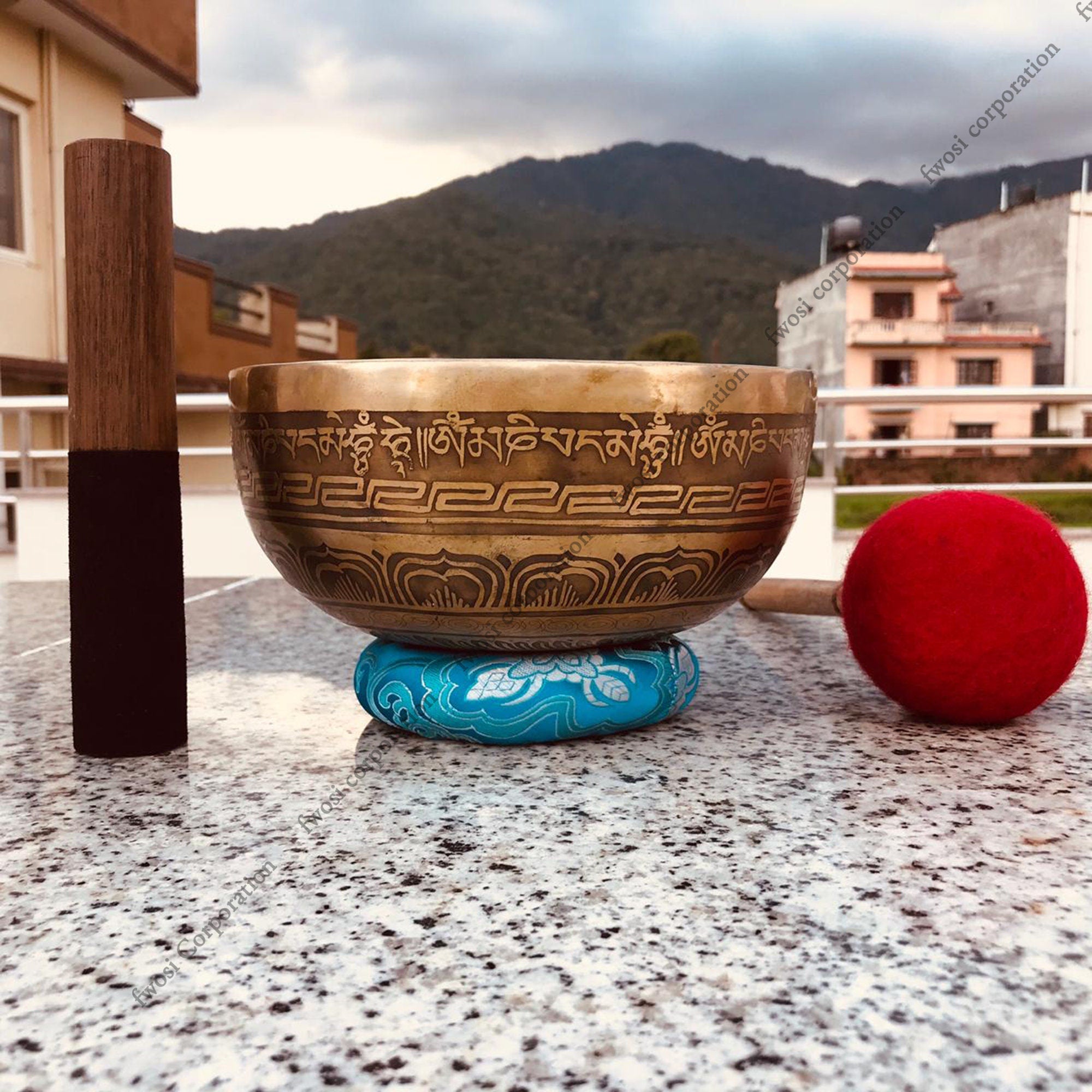 8.5 Inch Antique Tibetan Singing Bowl with Mallet | Meditation Bowl | Chakra Bowl | Yoga Singing Bowl | Mental Health Gift | Self-Care Gift - FWOSI