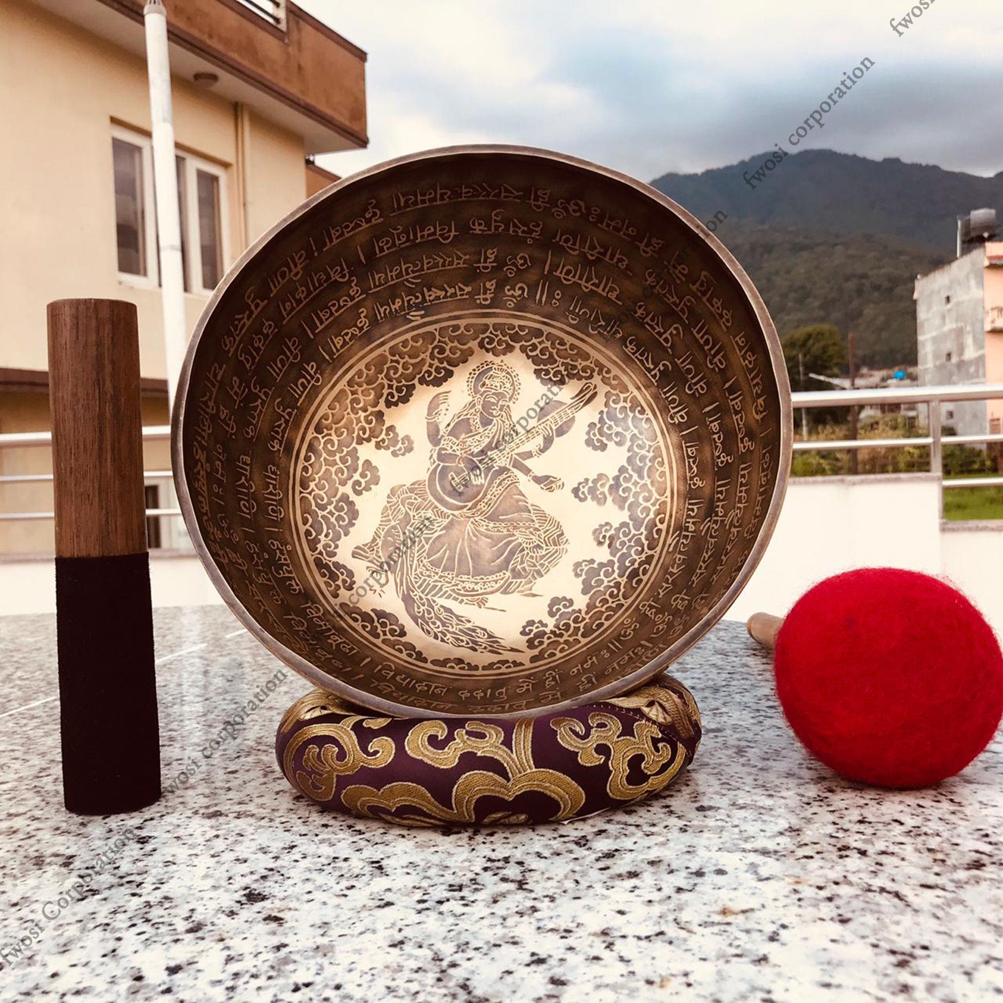 10.5 Inch Antique Tibetan Singing Bowl with Mallet