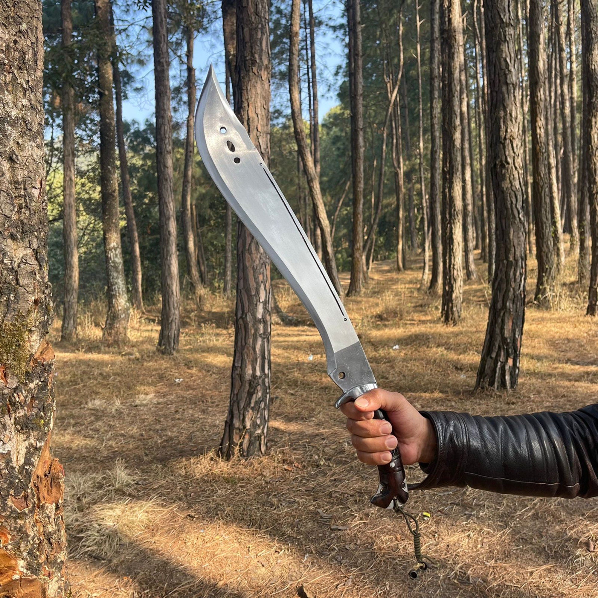 18.5 Inch Hand forged Survival Machete Knife -  Carbon Steel Machete - Outdoor Purpose