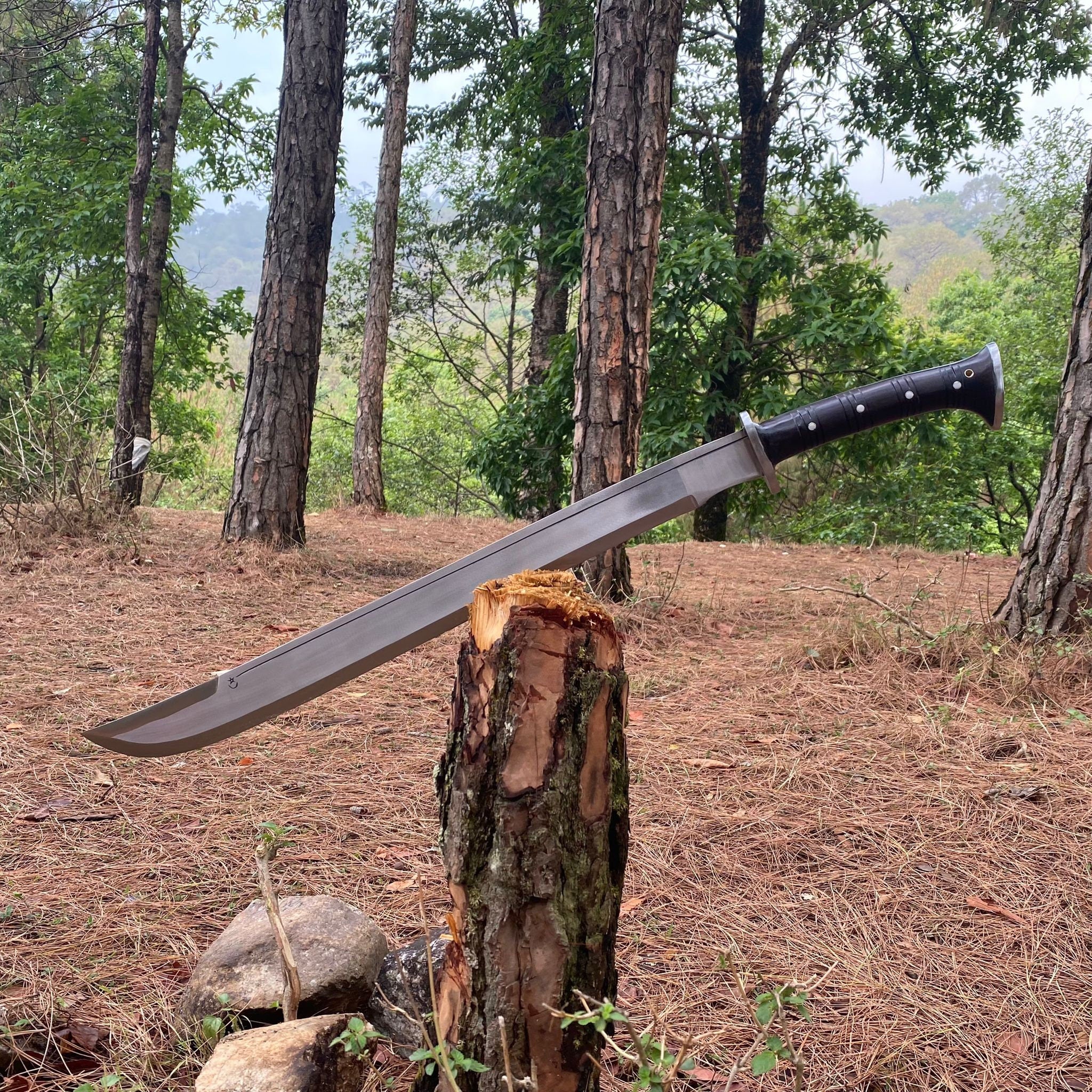 20 Inch Hand forged Machete, Survival Tool, Truck Leaf Spring, Full Tang Knife, Balance water tempered, Sharpen, Ready to Use Kukri Knife - FWOSI